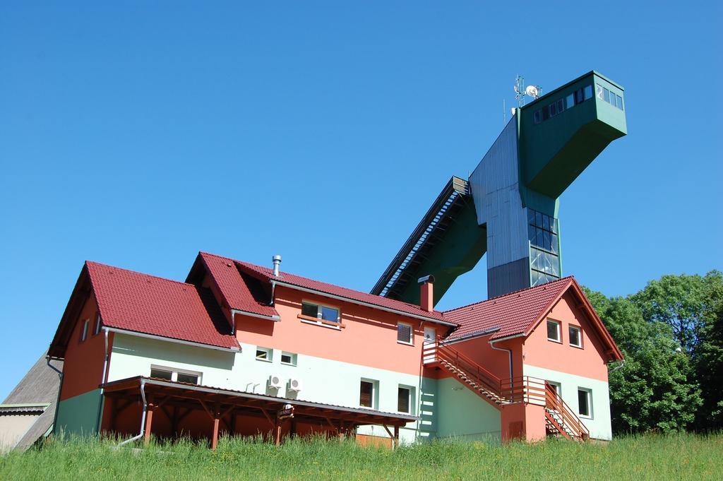 Penzion U Mustku Jiriho Rasky Trojanovice Exterior foto